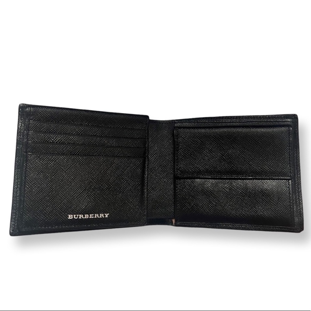 Burberry Bifold Wallet - Picture 4 of 8